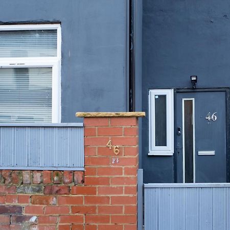 Stockton Town Centre Spacious Apartment Free Parking And Wifi Exterior foto