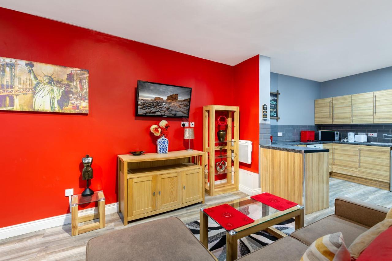 Stockton Town Centre Spacious Apartment Free Parking And Wifi Exterior foto
